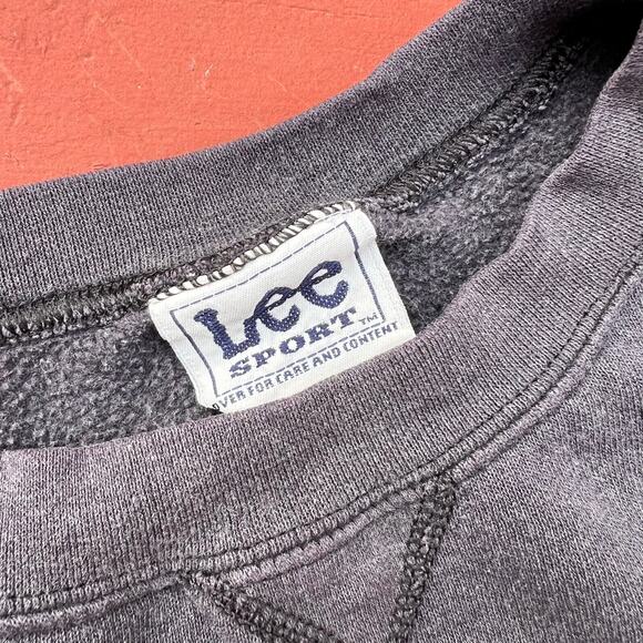 Vintage 90s Kansas City Chiefs Embroidered Lee Sports NFL Crewneck Sweatshirt - Picture 2 of 10